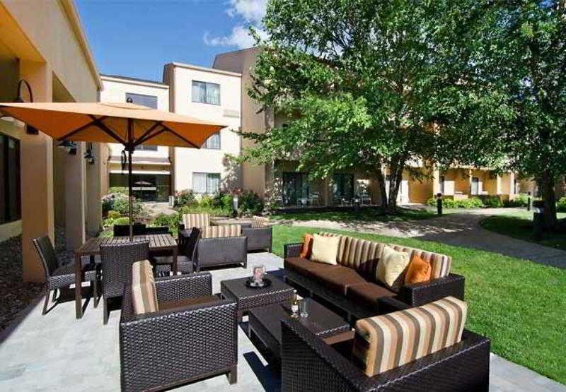 Courtyard Kansas City Overland Park/Metcalf, South Of College Boulevard Esterno foto