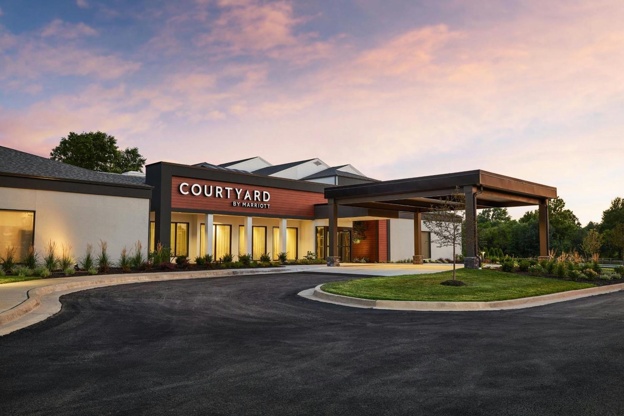 Courtyard Kansas City Overland Park/Metcalf, South Of College Boulevard Esterno foto